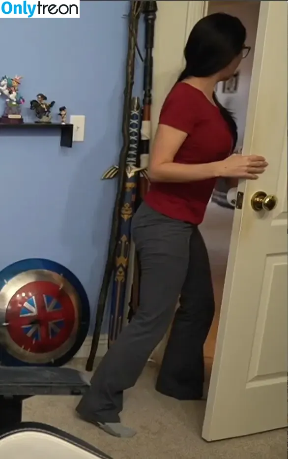 Trisha Hershberger nude photo #0227 (thatgrltrish)