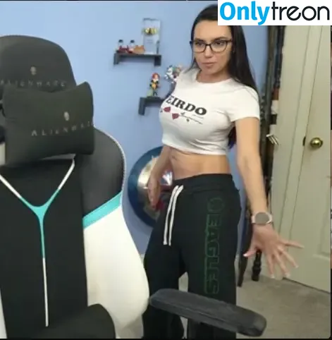 Trisha Hershberger nude photo #0282 (thatgrltrish)