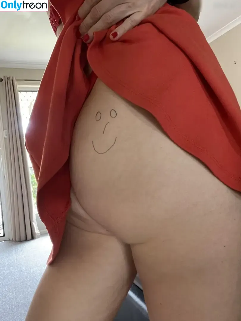 Trishaslife nude photo #0021 (_pleasuretoyqueen / pleasuretoyqueen)