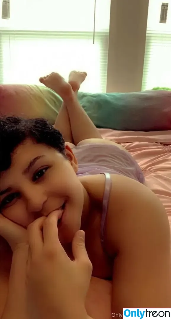 TrixxyGirl nude photo #0008 (trixxxygirl)