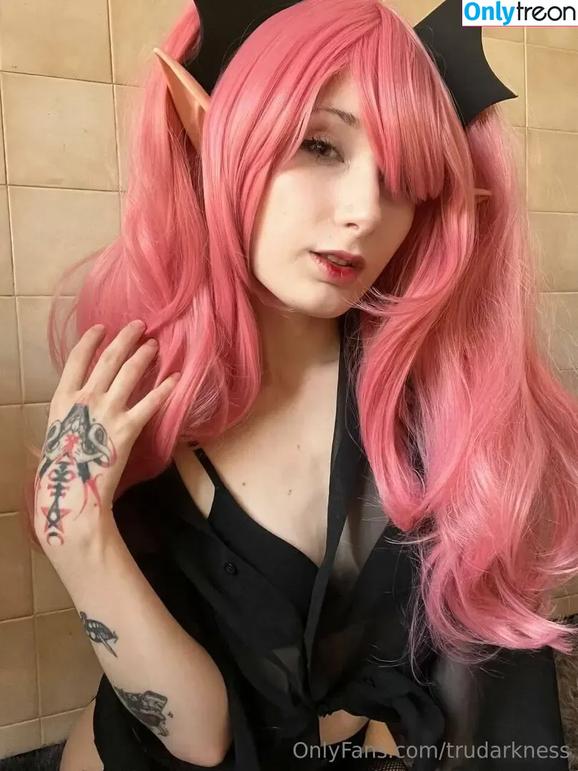 Trudarkness nude photo #0073 (Trudarkness)
