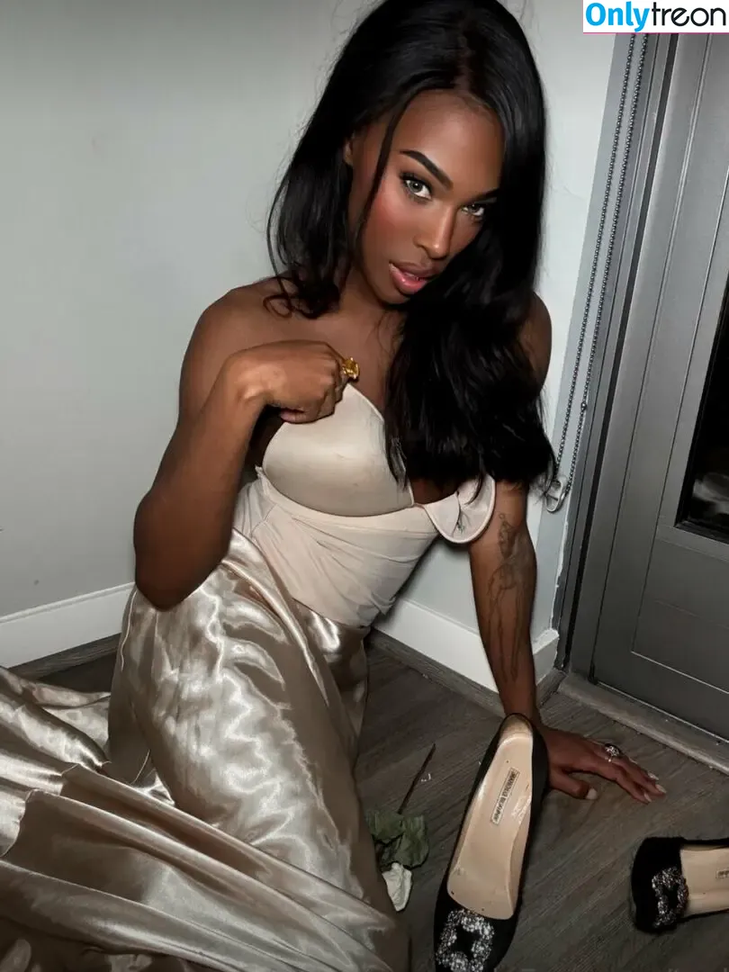 ts.diana nude photo #0078 (diana.t.s)