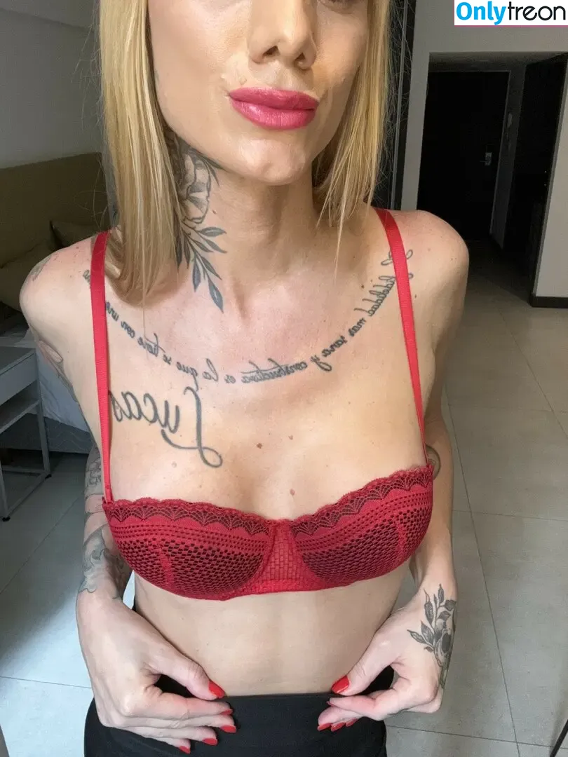 ts_queen_matea nude photo #0080 (mattematea)