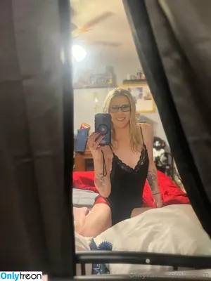  nude photo #0001