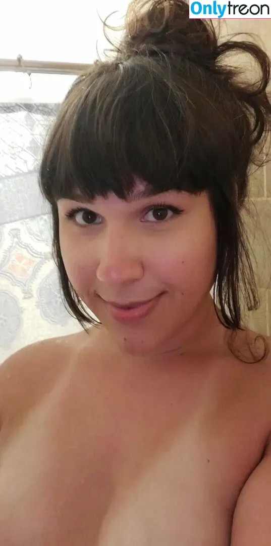 tsroxxxie nude photo #0005 (tsroxxxie)