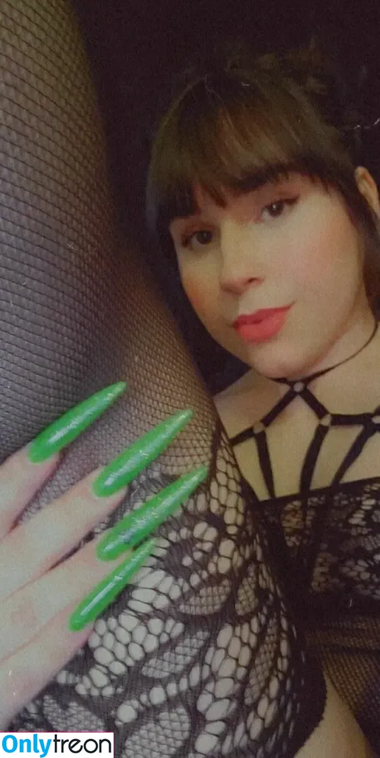 tsroxxxie nude photo #0035 (tsroxxxie)