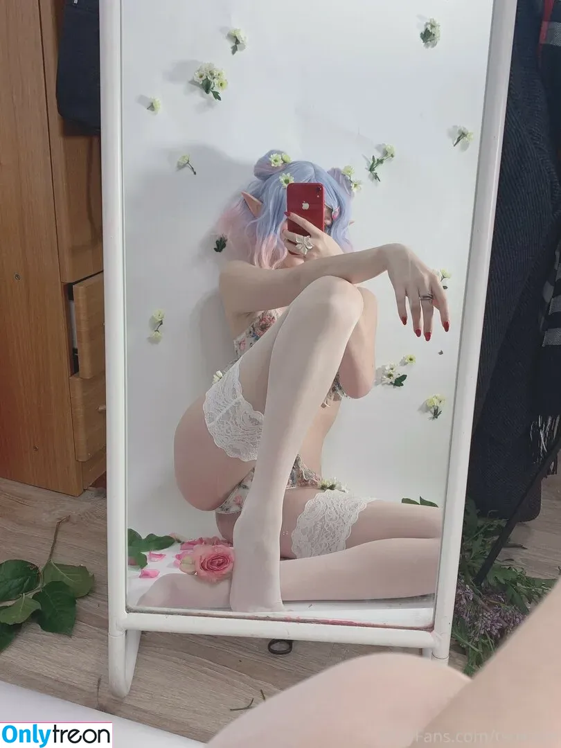 Tsukides nude photo #0117 (Tsuki.des Anything from her? / tsuki.des)