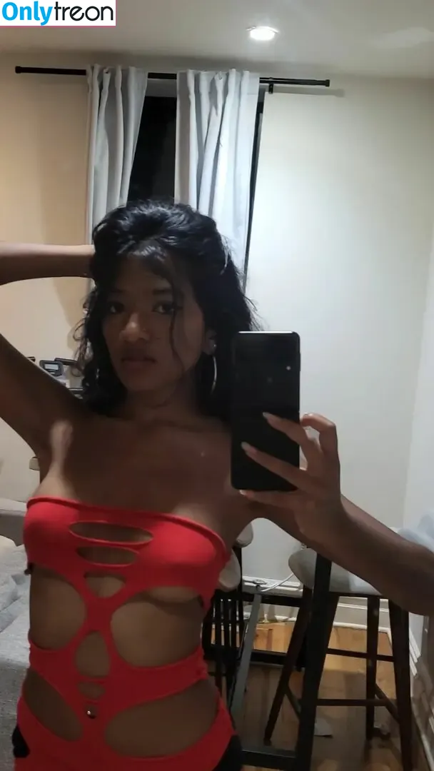 Tsunaamimommy nude photo #0005 (locsima / unforgivengirl)
