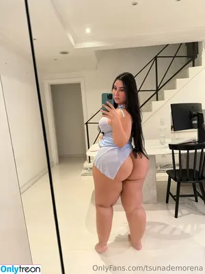 tsunademorena / soyvictoriamatosa nude photo #0484
