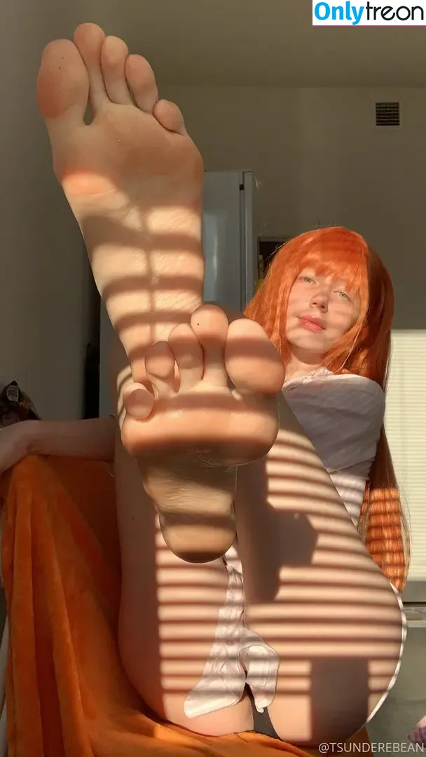 Tsunderebean nude photo #0008 (tsundere.bean)