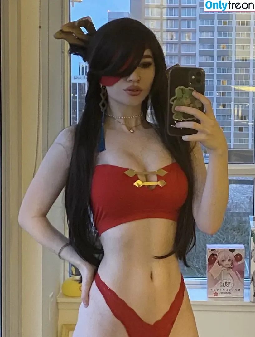 Tthotobot nude photo #0002 (Tthotobot)
