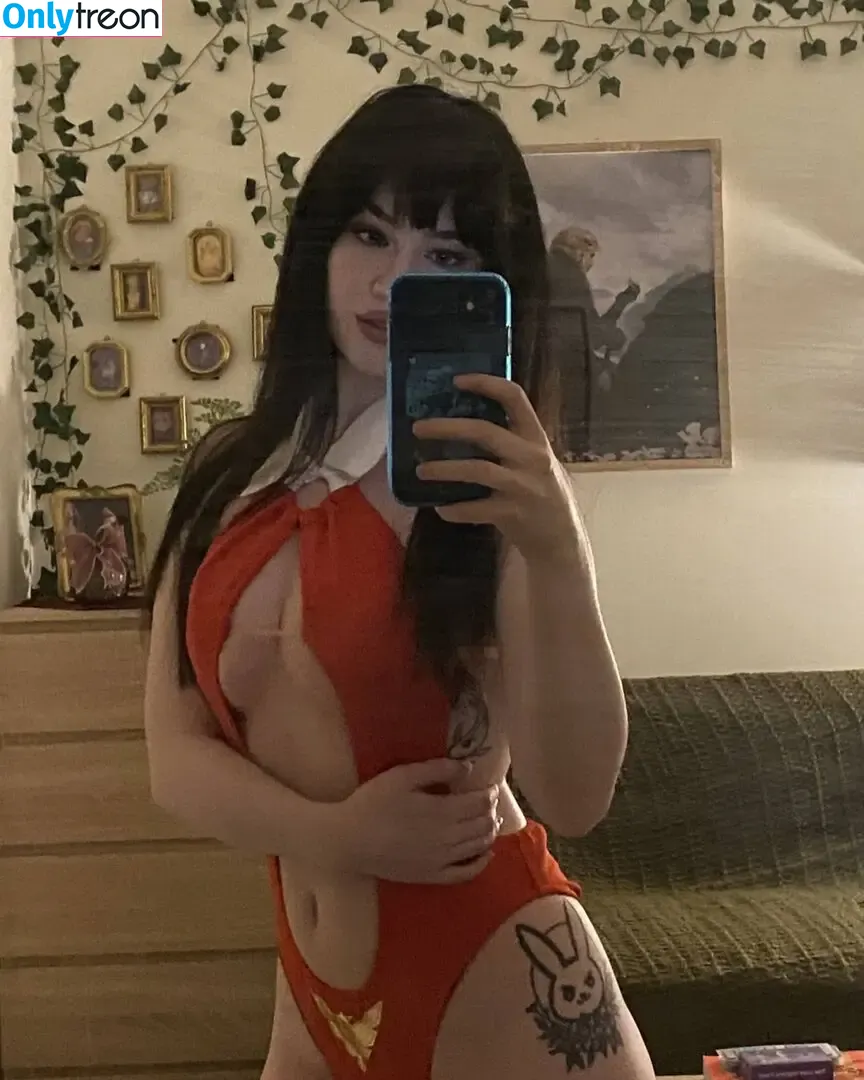 Tthotobot nude photo #0024 (Tthotobot)