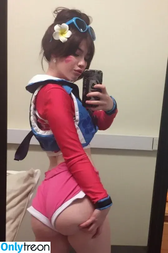 Tthotobot nude photo #0025 (Tthotobot)