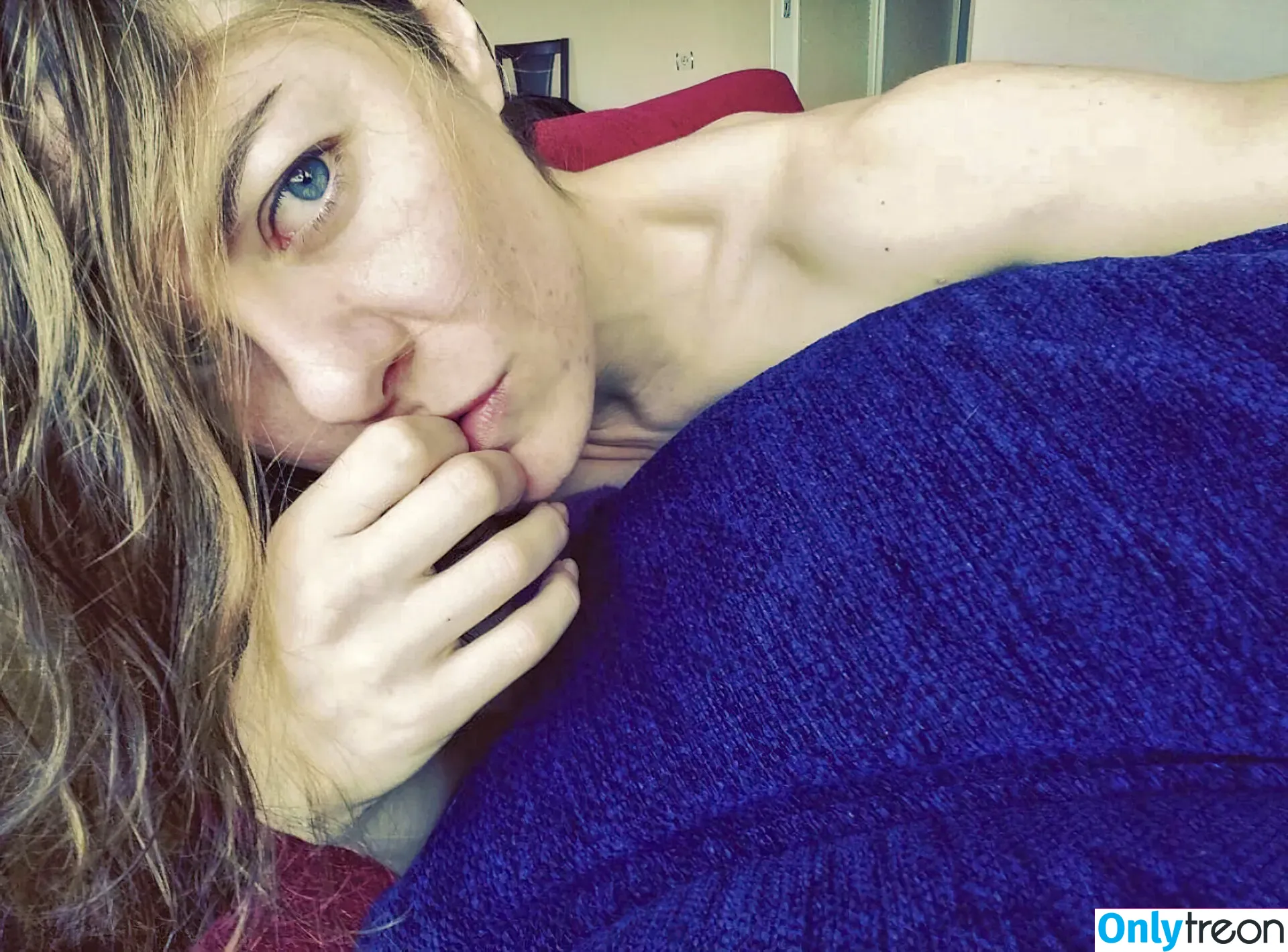 Tunaapari nude photo #0126 (Tuna Apari / Tuna Yuksel / onlytaz / tunaapari00)