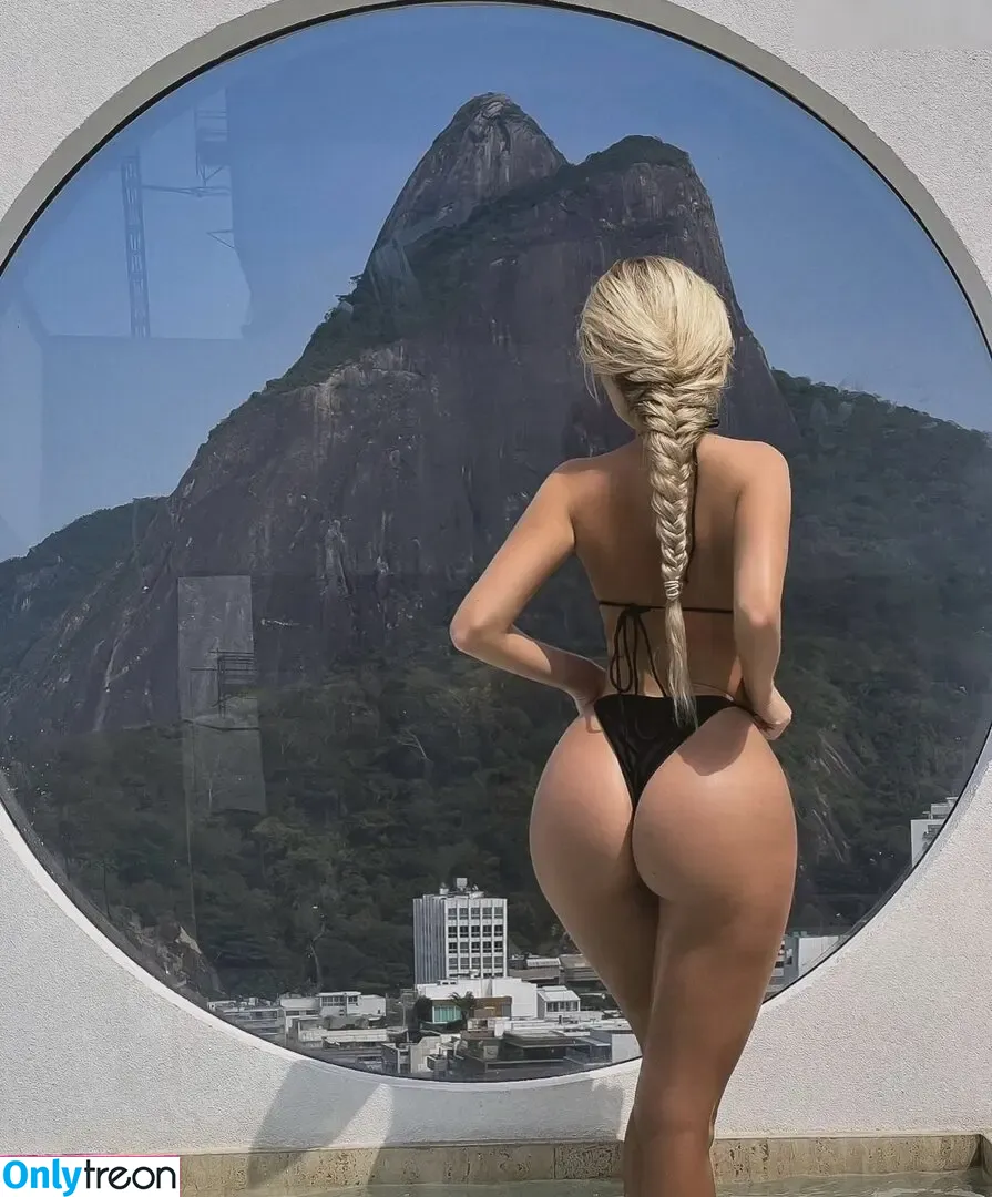 Turnttoni nude photo #0016 (Turnttoni)