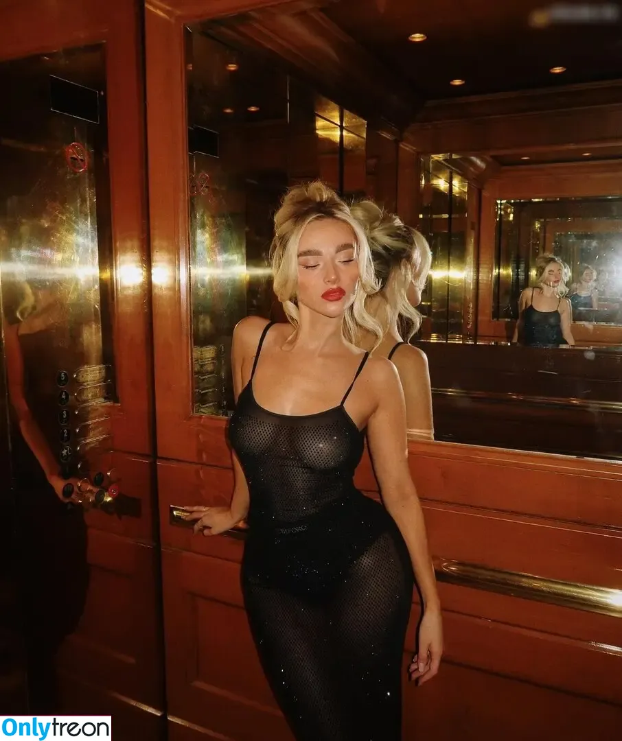 Turnttoni nude photo #0055 (Turnttoni)