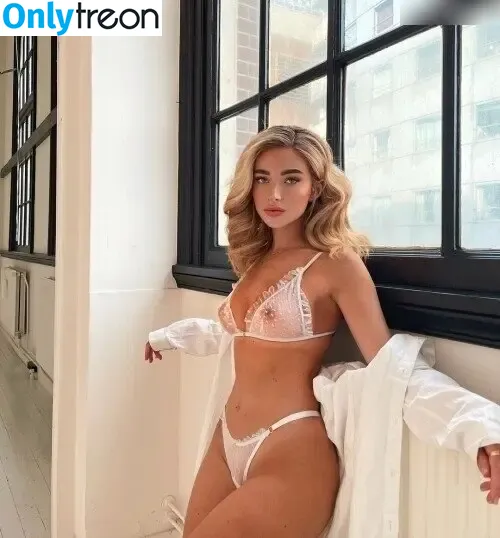 Turnttoni nude photo #0064 (Turnttoni)