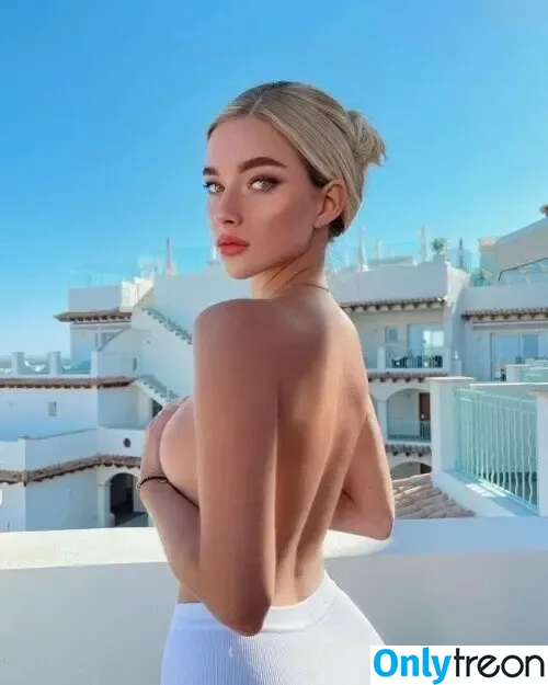 Turnttoni nude photo #0068 (Turnttoni)