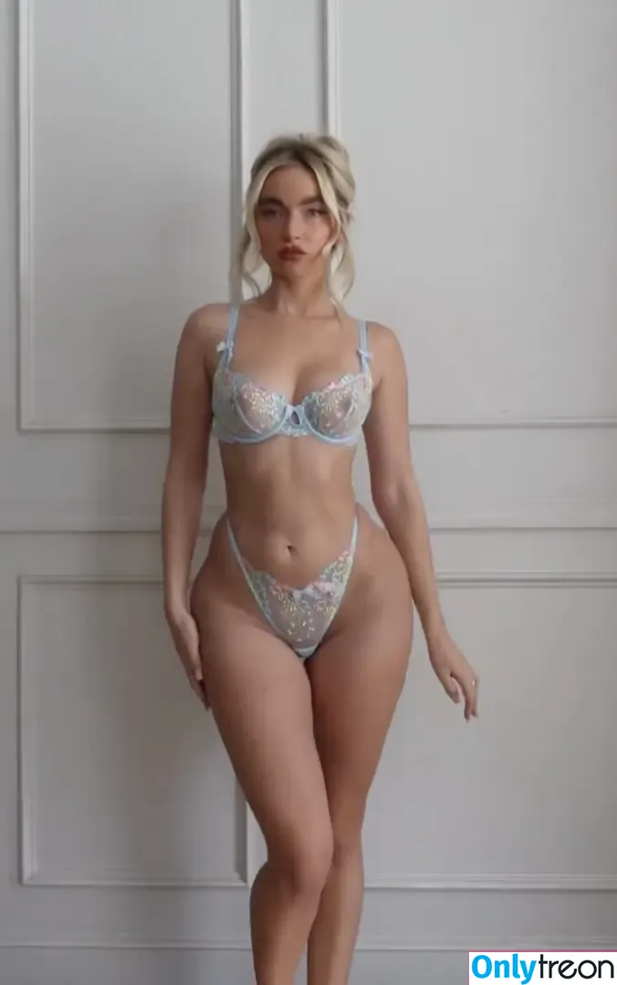 Turnttoni nude photo #0072 (Turnttoni)