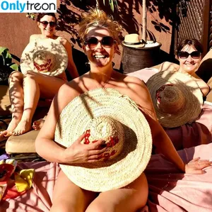 TV Shopping Presenters / ginagannon nude photo #0058