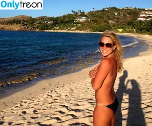 TV Shopping Presenters / ginagannon nude photo #0374