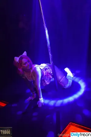 Twerk Kitty / Twerk_Kitty / twerk.it.kitty nude photo #0104