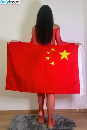  nude photo #0002