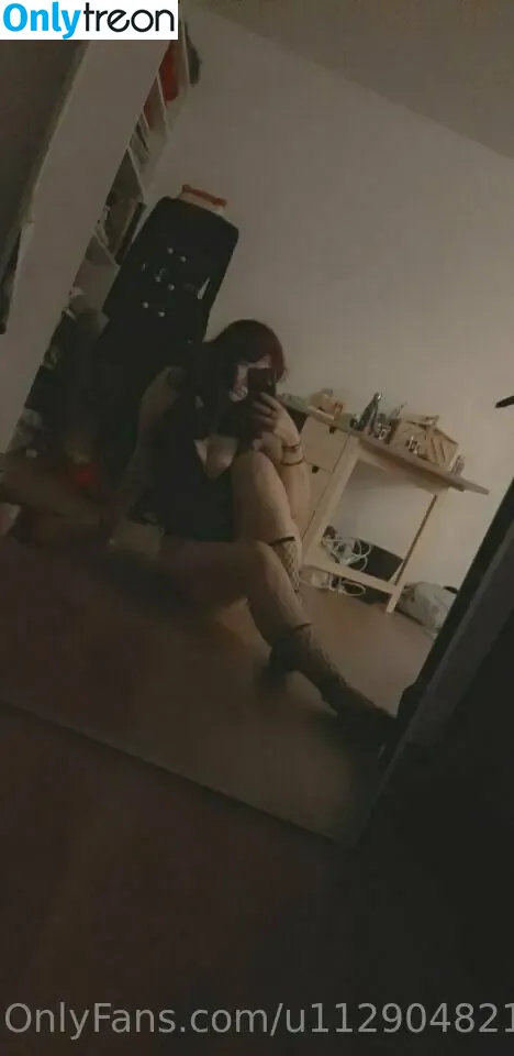 u112904821 nude photo #0016 (jbold11)