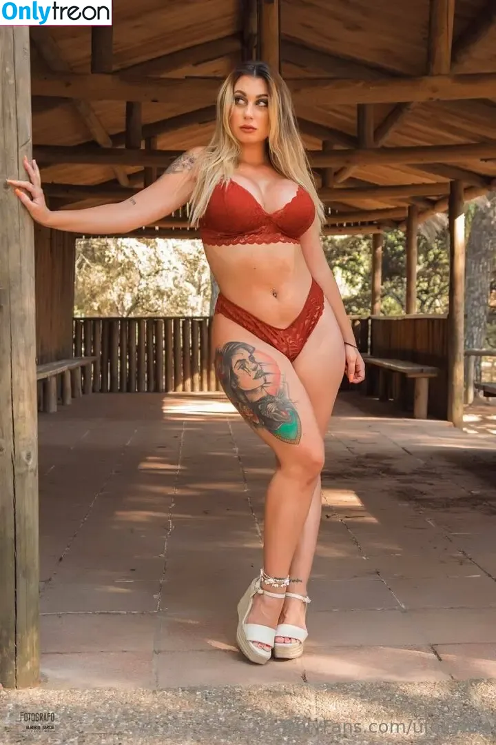 ufoxyfox nude photo #0015 (ufofev)