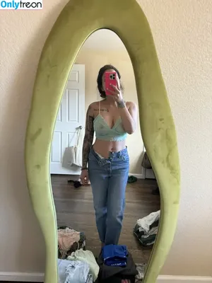 ughhjen / ughhgin nude photo #0001