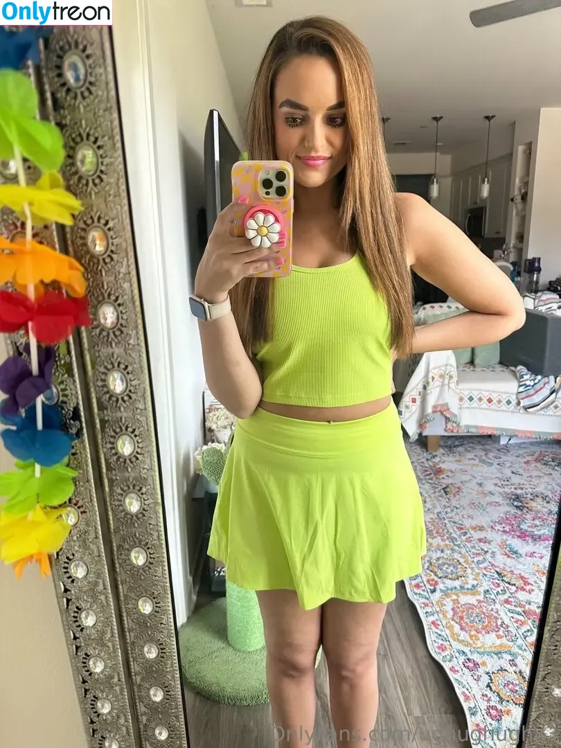 ughughughx3 nude photo #0096 (32ughughh / caaaaityyyy)