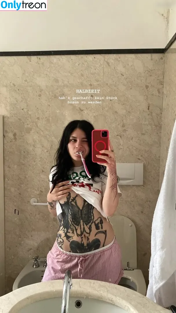 Uglycharm nude photo #0134 (Uglycharm)