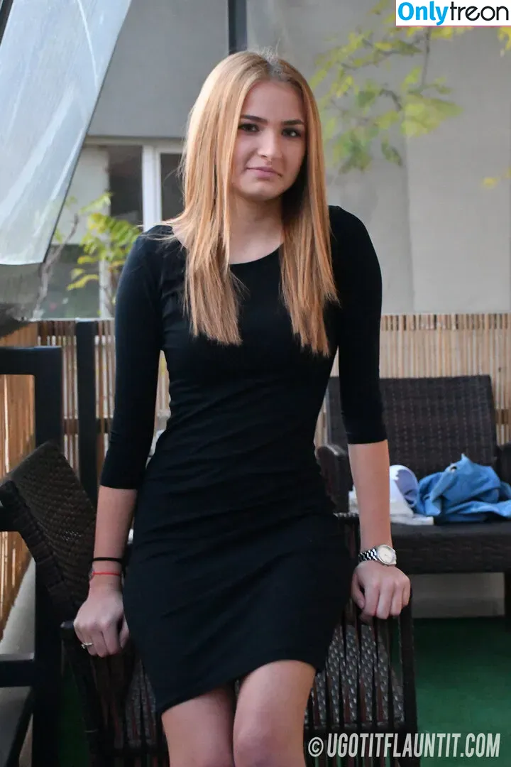 Ugotitflauntit nude photo #0111 (Leicester girl Emma S)