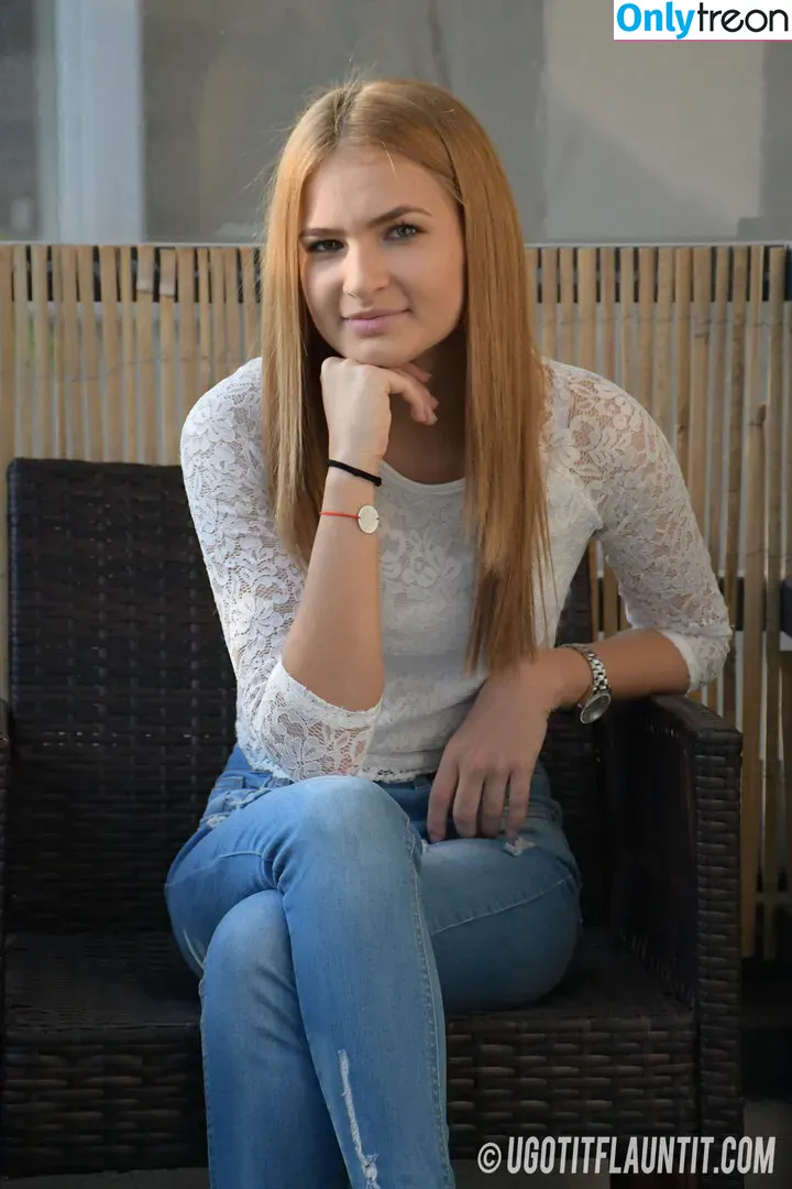 Ugotitflauntit nude photo #0177 (Leicester girl Emma S)