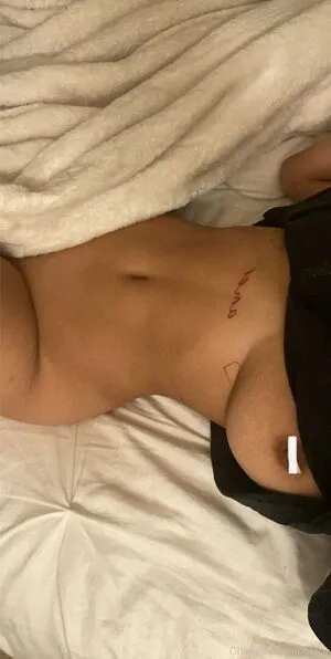 uhhliar / uhhlia / uhliaa / uhliaa._ nude photo #0304