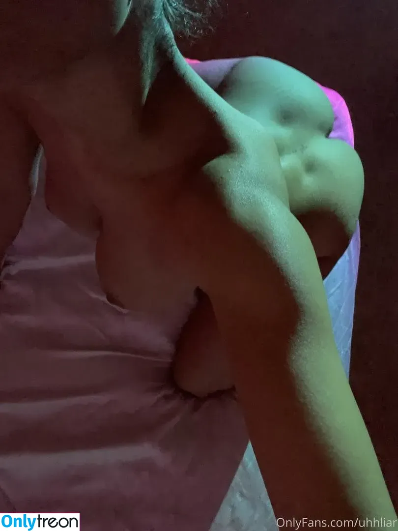 uhhliar nude photo #0010 (uhhlia / uhliaa / uhliaa._)