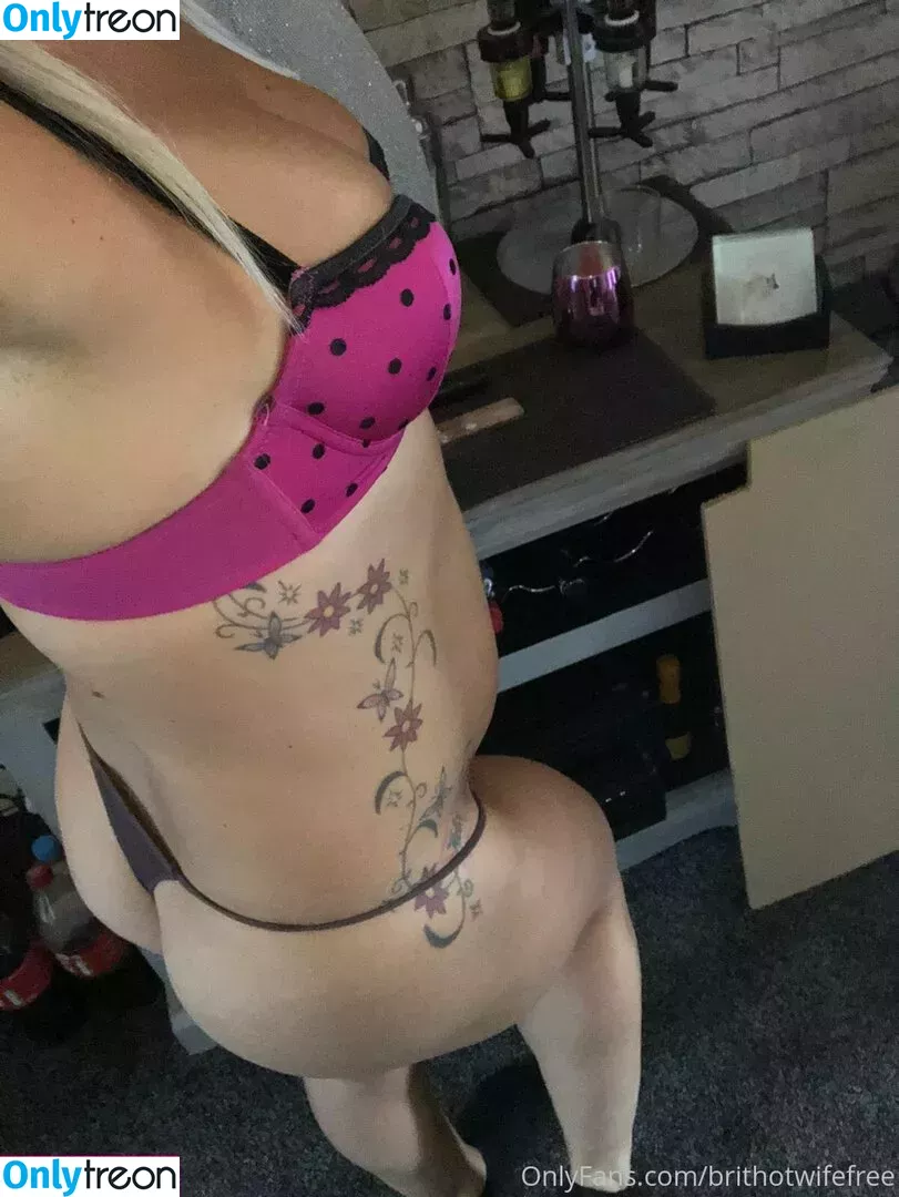 ukhotwifecouple nude photo #0051 (uk_hotwife)