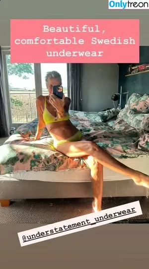 Ulrika Jonsson / ulrikajonssonofficial nude photo #0056