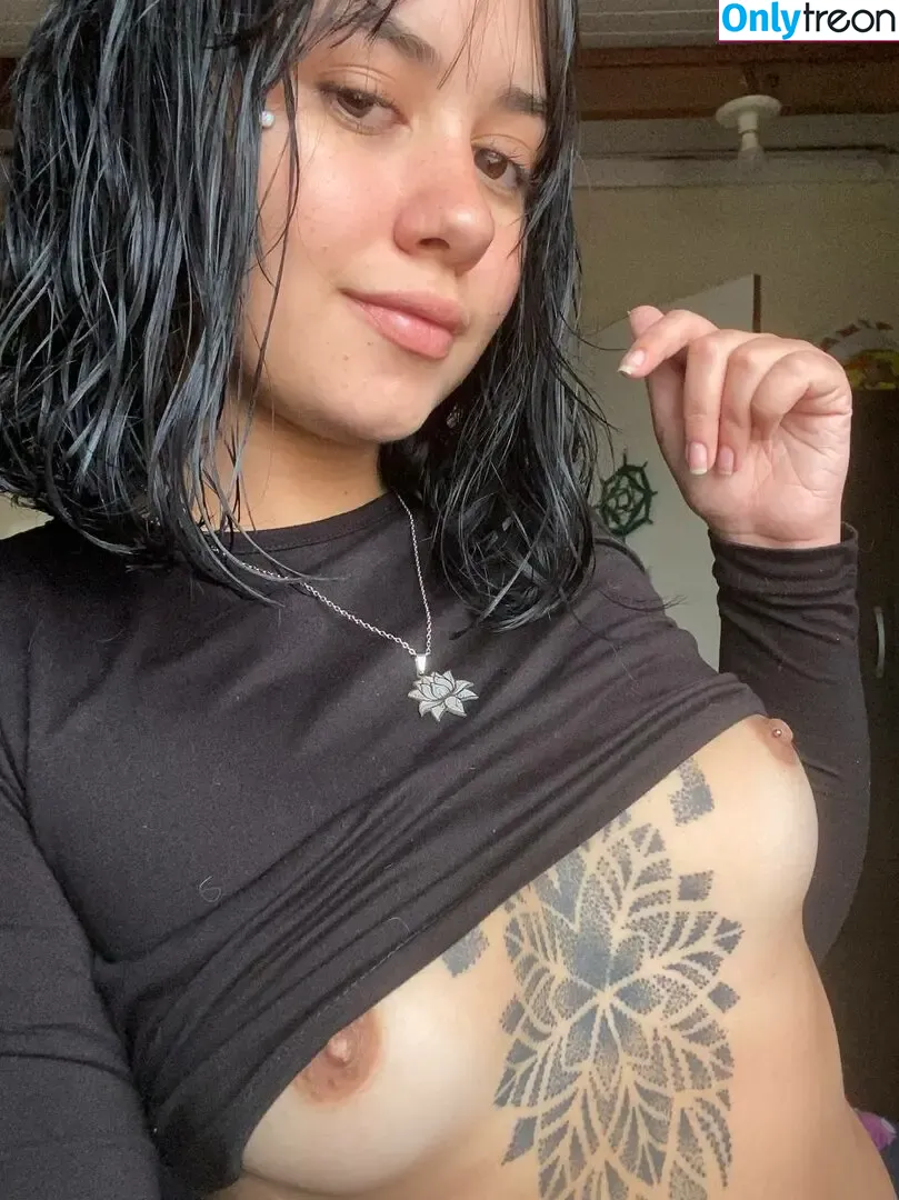 Ultraviolenceml nude photo #0279 (__.ultraviolence.__ / ultrxviolxnxe)