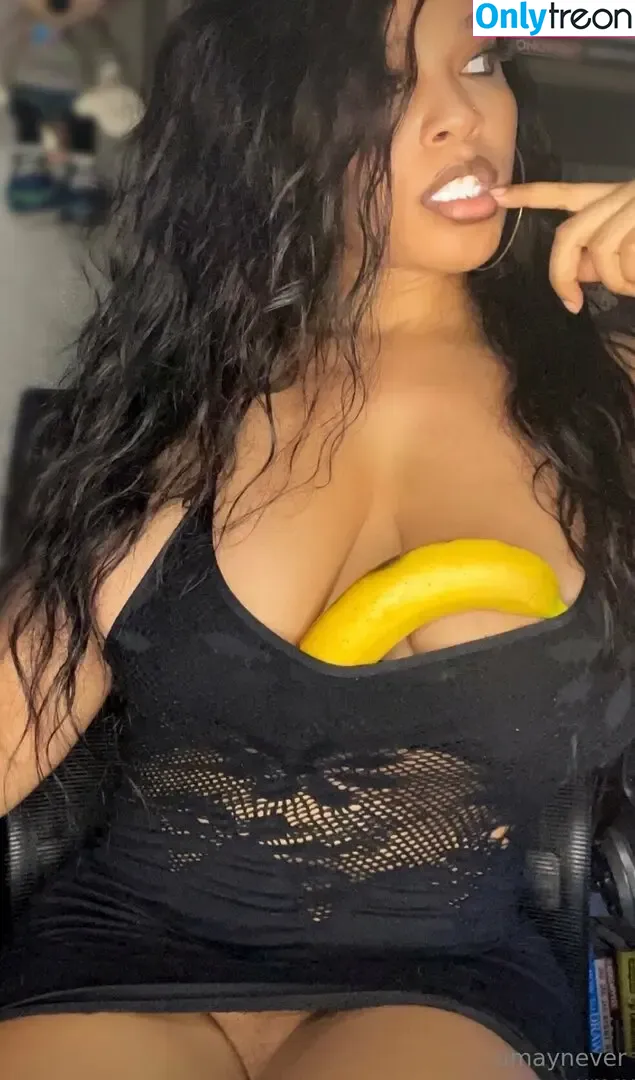 umayrosalie nude photo #0024 (umayrosalie)