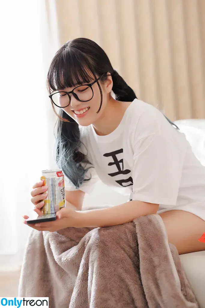 Umi Shinonome nude photo #1535 (umi_portrait)
