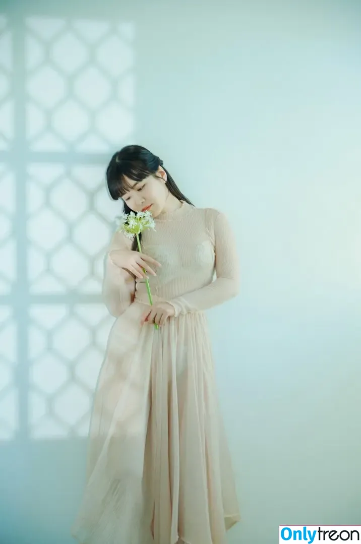 Umi Shinonome nude photo #1710 (umi_portrait)