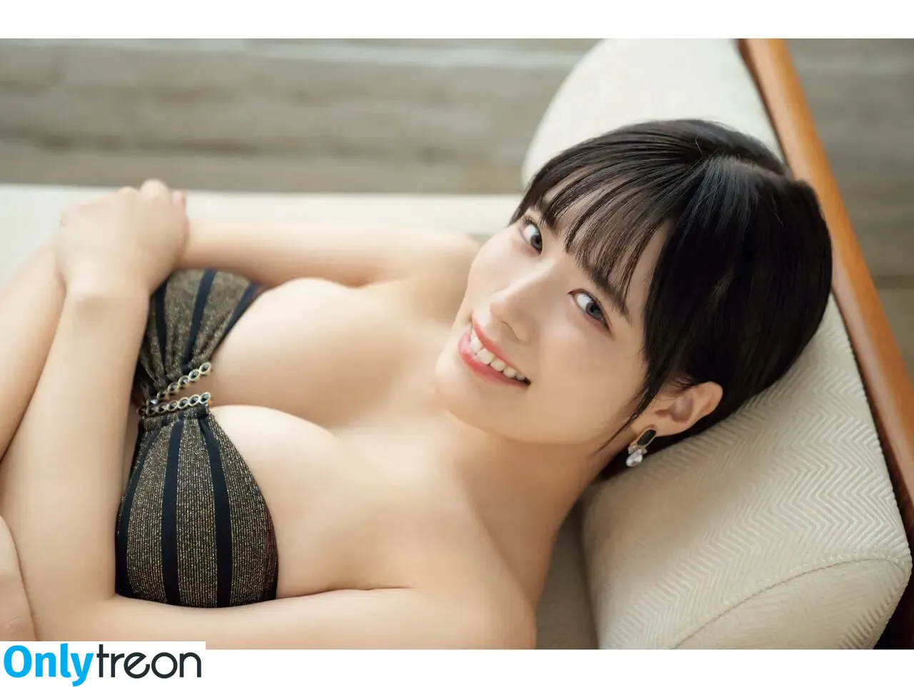 Umi Shinonome nude photo #1799 (umi_portrait)