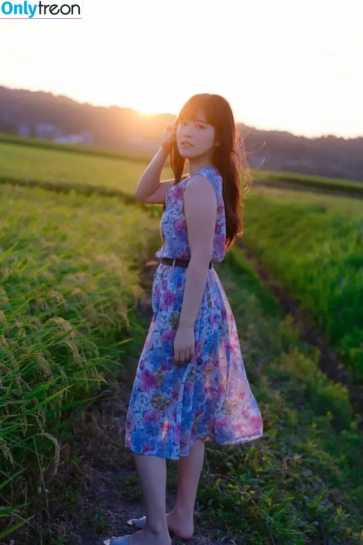 Umi Shinonome nude photo #2254 (umi_portrait)