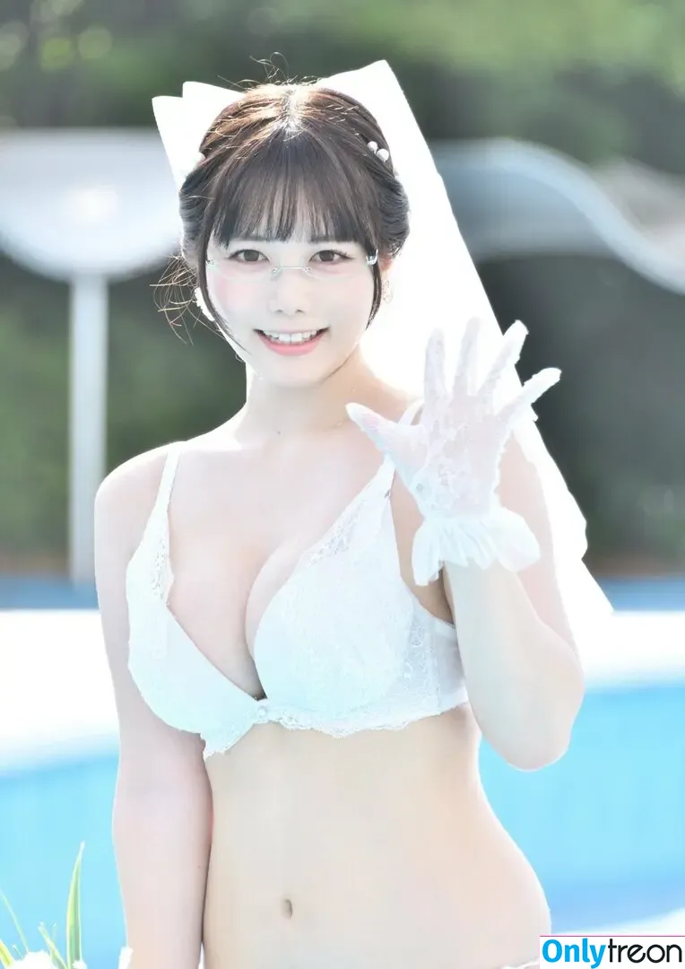 Umi Shinonome nude photo #2764 (umi_portrait)