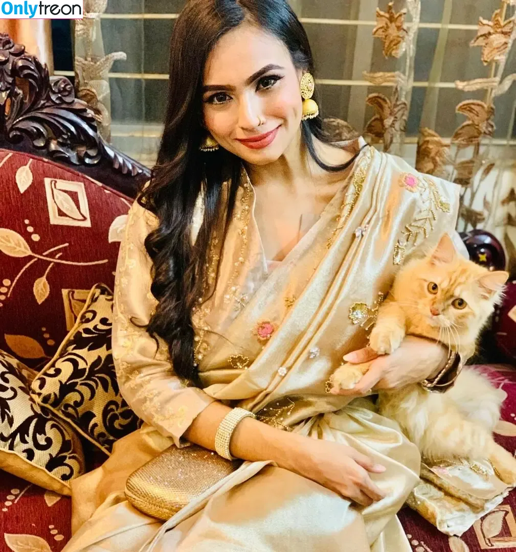 Umme Zamilatun Naima nude photo #0010 (zamilah_n)