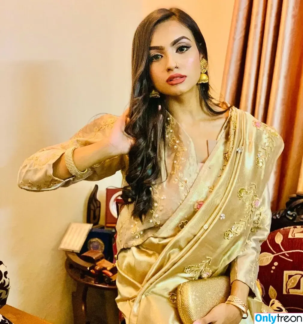 Umme Zamilatun Naima nude photo #0012 (zamilah_n)