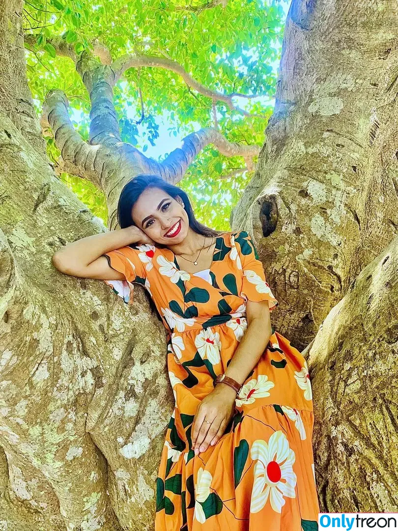 Umme Zamilatun Naima nude photo #0022 (zamilah_n)