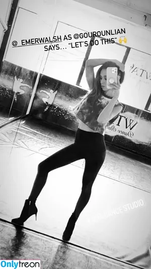 Una Healy / unahealy nude photo #0427
