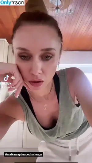 Una Healy / unahealy nude photo #0507